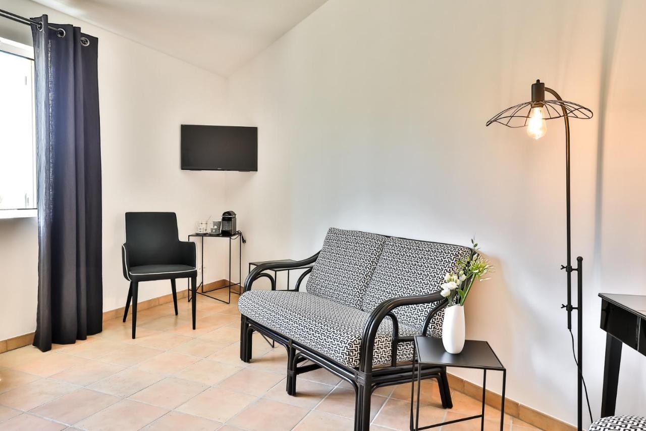 Bed and Breakfast Quintessence Provence Goult Esterno foto