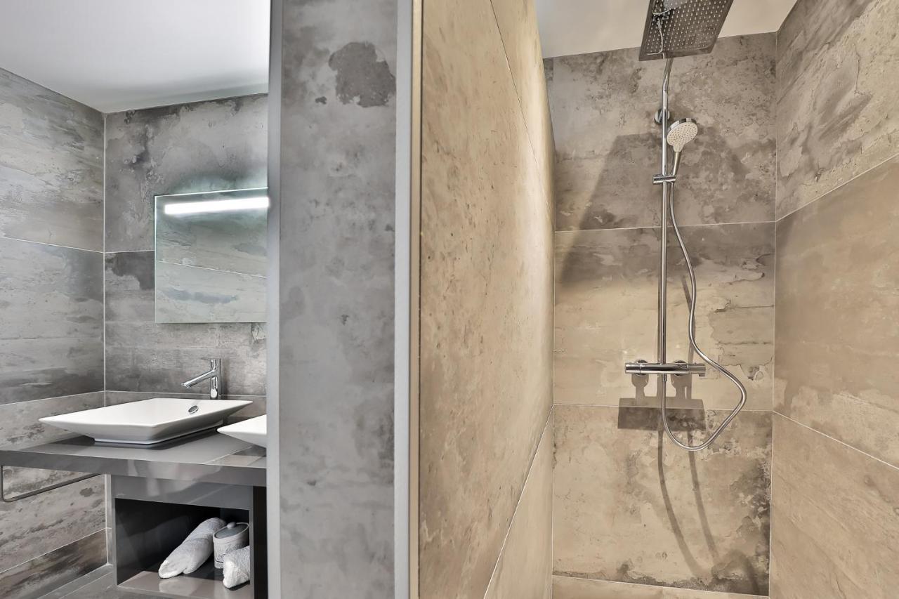 Bed and Breakfast Quintessence Provence Goult Esterno foto