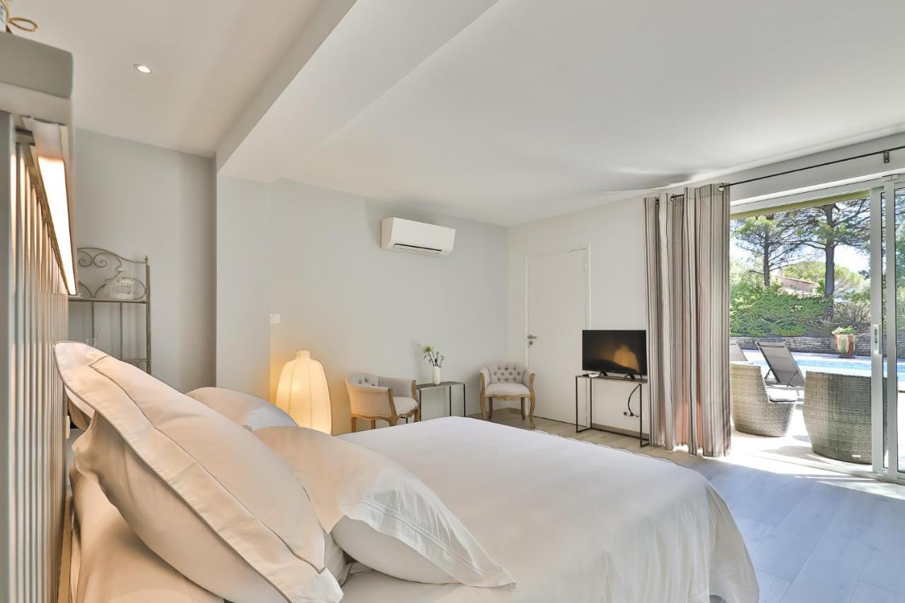 Bed and Breakfast Quintessence Provence Goult Esterno foto