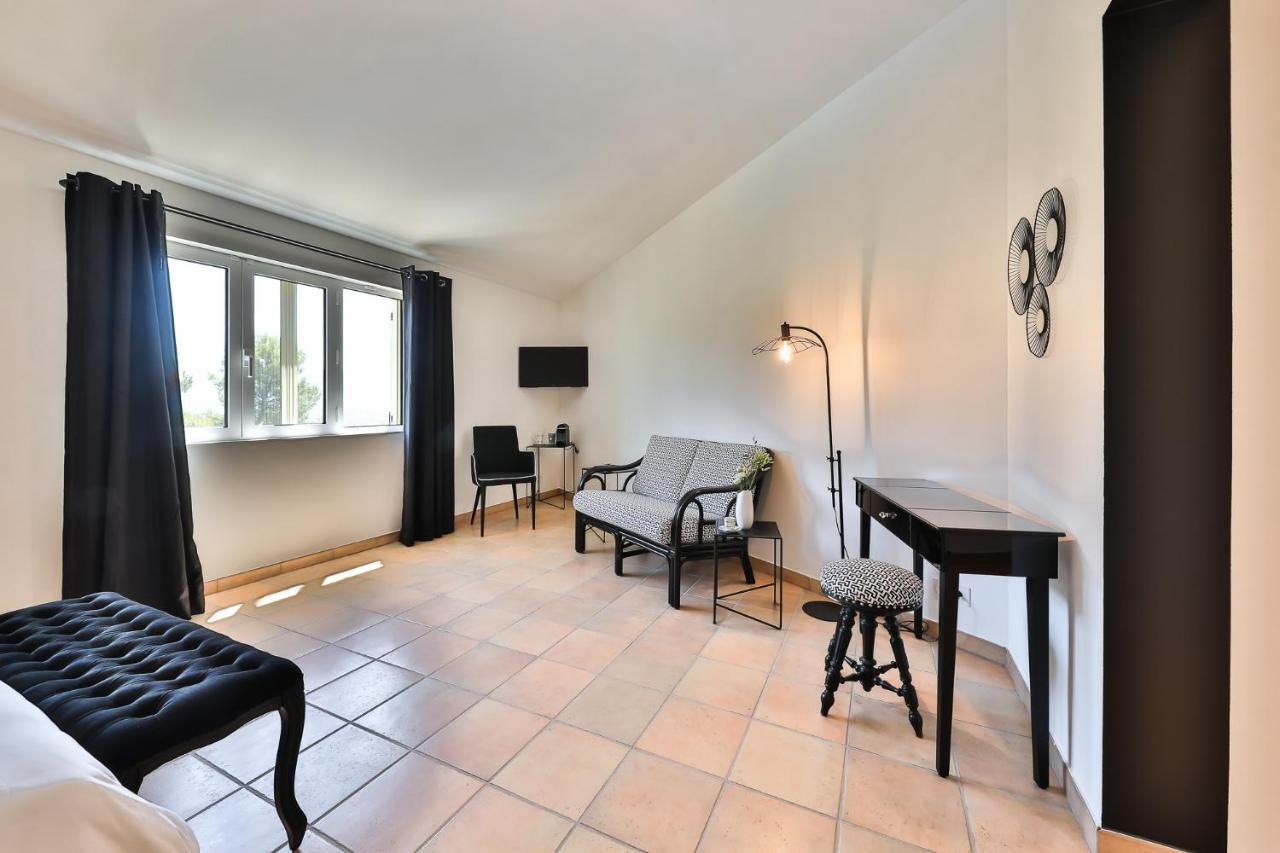 Bed and Breakfast Quintessence Provence Goult Esterno foto